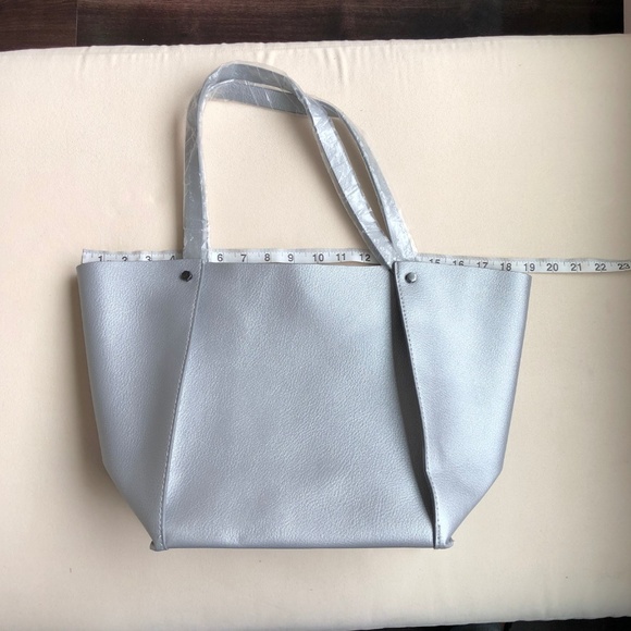 Silver shopper tote by Neiman Marcus - Picture 2 of 12